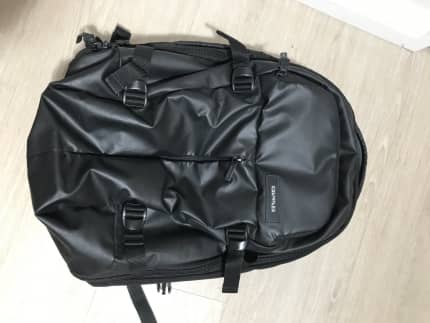 Crumpler zero border discount backpack