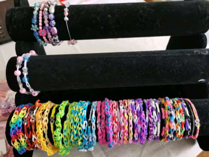 Hundreds Create Rainbow Loom Chain, Raise Nearly $15,000, 52% OFF