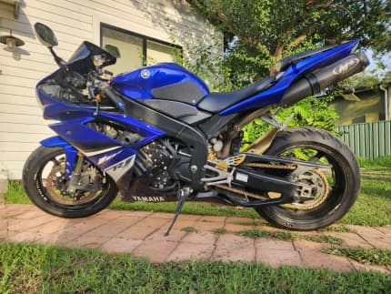 Yamaha deals r1 gumtree