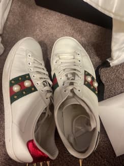 used gucci shoes women's