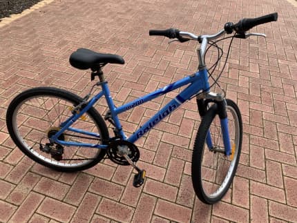 raleigh azure ladies bike