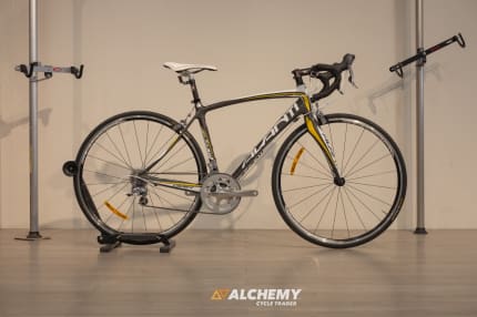 avanti vuelta road bike