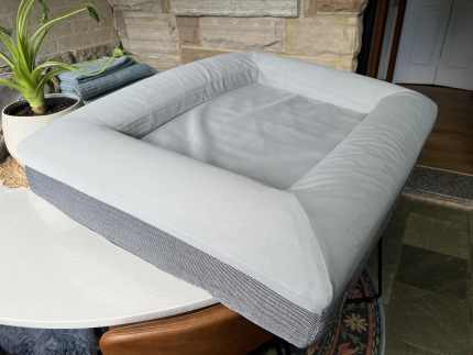 Brand New Medium Barney Bed SAVE $150