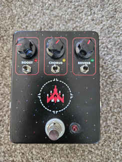 JHS Space Commander- Volume/Chorus/Reverb pedal