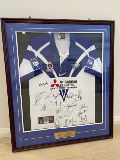 Canterbury-Bankstown Bulldogs - Signed Framed Limited Edition 'The