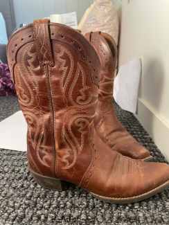 ariat boots melbourne