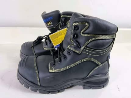 blundstone boots in Queensland Men s Shoes Gumtree Australia