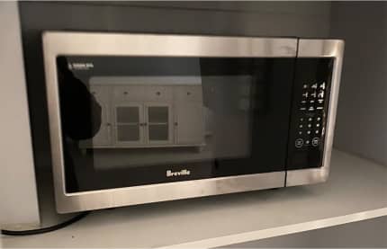 breville 23l 900w flatbed microwave s steel