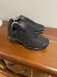 Triple black clearance tns australia