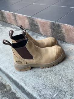 oliver boots adelaide