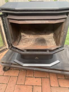 Saxon Blackwood Freestanding Wood Heater