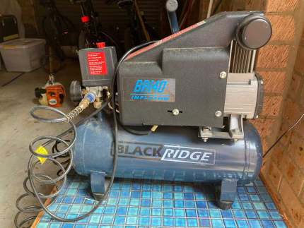 Blackridge Air Tyre Inflator with Gauge