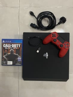 Playstation 4 500GB Console two controllers + FIFA 24 (USED) – Round  Designs Games