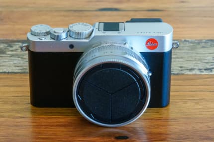 Used Leica D-LUX 3 10.0MP Digital Camera - Silver - Green Mountain