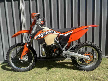 Gumtree deals ktm 300