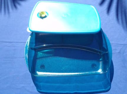 Tupperware Vent N Serve Divided Container Rectangle Rock N 