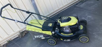 Ryobi 160cc self propelled deals lawn mower