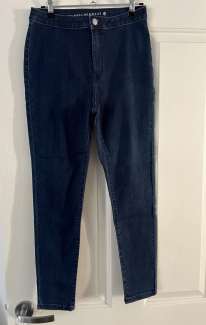 Ladies ‘Danni Minogue’ jeans size 10p - tried on & washed only  
