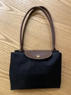 Longchamp Le Pliage Small/Medium Black Tote Bag. EUC!