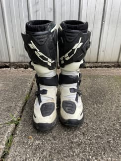 used dirt bike boots size 11