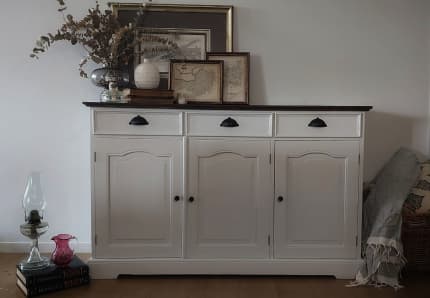 Gumtree deals buffet sideboard