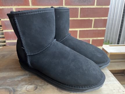 mens uggs size 10.5