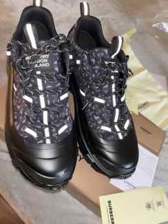 Burberry shoes gumtree hotsell