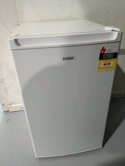 hrz130 bar fridge