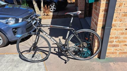 Flat bar best sale road bike gumtree