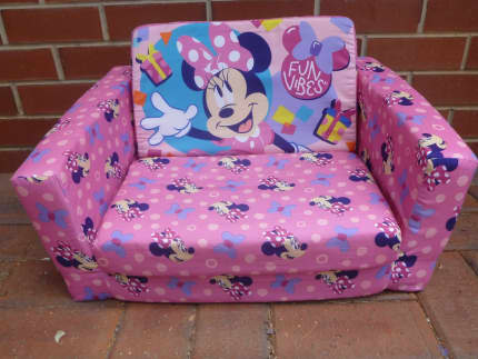 Minnie mouse flip out hotsell sofa australia