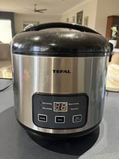 Crock pot (extra large slow cooker), Cooking Accessories, Gumtree  Australia Whitsundays Area - Cannonvale