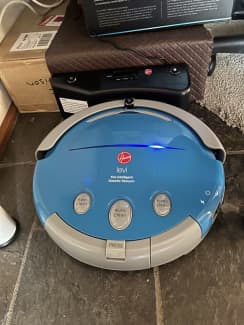 hoover levi robot vacuum