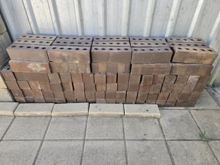 Australian made premium Fire Bricks - Littlehampton Bricks and Pavers