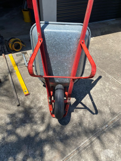 2nd hand wheelbarrow discount