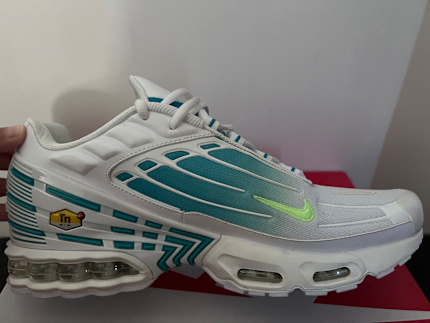air max plus 3 blue and yellow