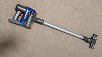 How to change the battery on Dyson DC35 Hand Vac 