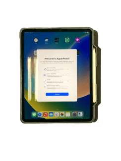 Case Con Teclado Logitech iPad Pro 12.9 2022 M2 A2436 A2764