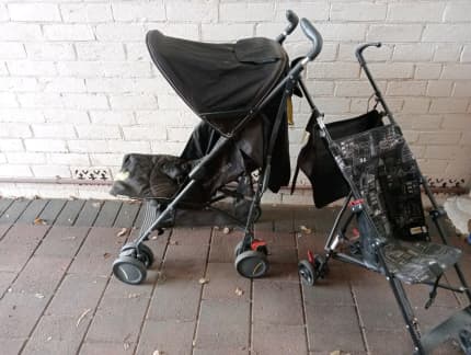 old style mamas and papas pram