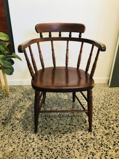 Second hand best sale captains chair