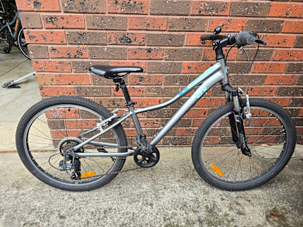 GIANT Liv 24inch 小学生高学年 Liv Cycling | Japan 日本