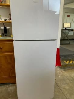 haier fridge hrf224fw