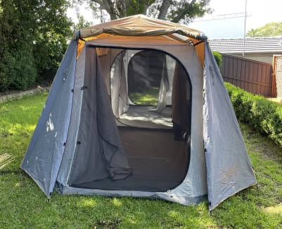 8 person tent, Camping & Hiking