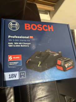 Bosch 18v GPB 18V-5 SC Bluetooth DAB Jobsite Radio FM 5.0ah Battery +  Charger