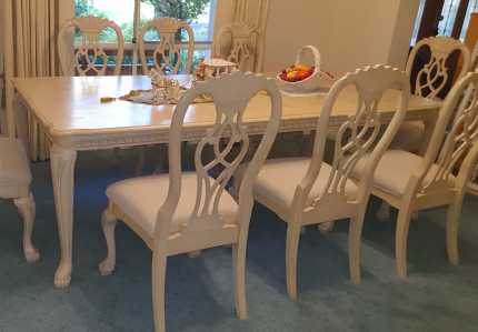 Gumtree deals kitchen table