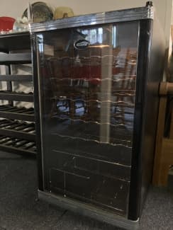 ewave wine cooler mcwc52m