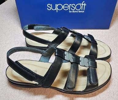 Supersoft sandals sale