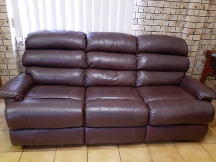 Leather Recliner Sofa In Brisbane