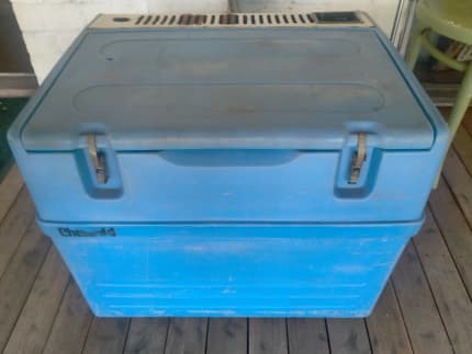 Chescold 3 way on sale fridge freezer