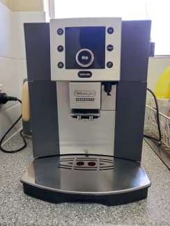 delonghi coffee machine in Perth Region WA Home Garden