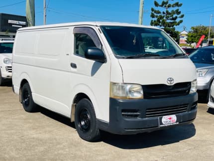 Toyota hiace 8 seater best sale for sale